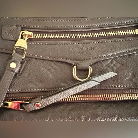 Louis Vuitton Petillante Monogram Empreinte Clutch - excellent condition! - Picture 3 of 16